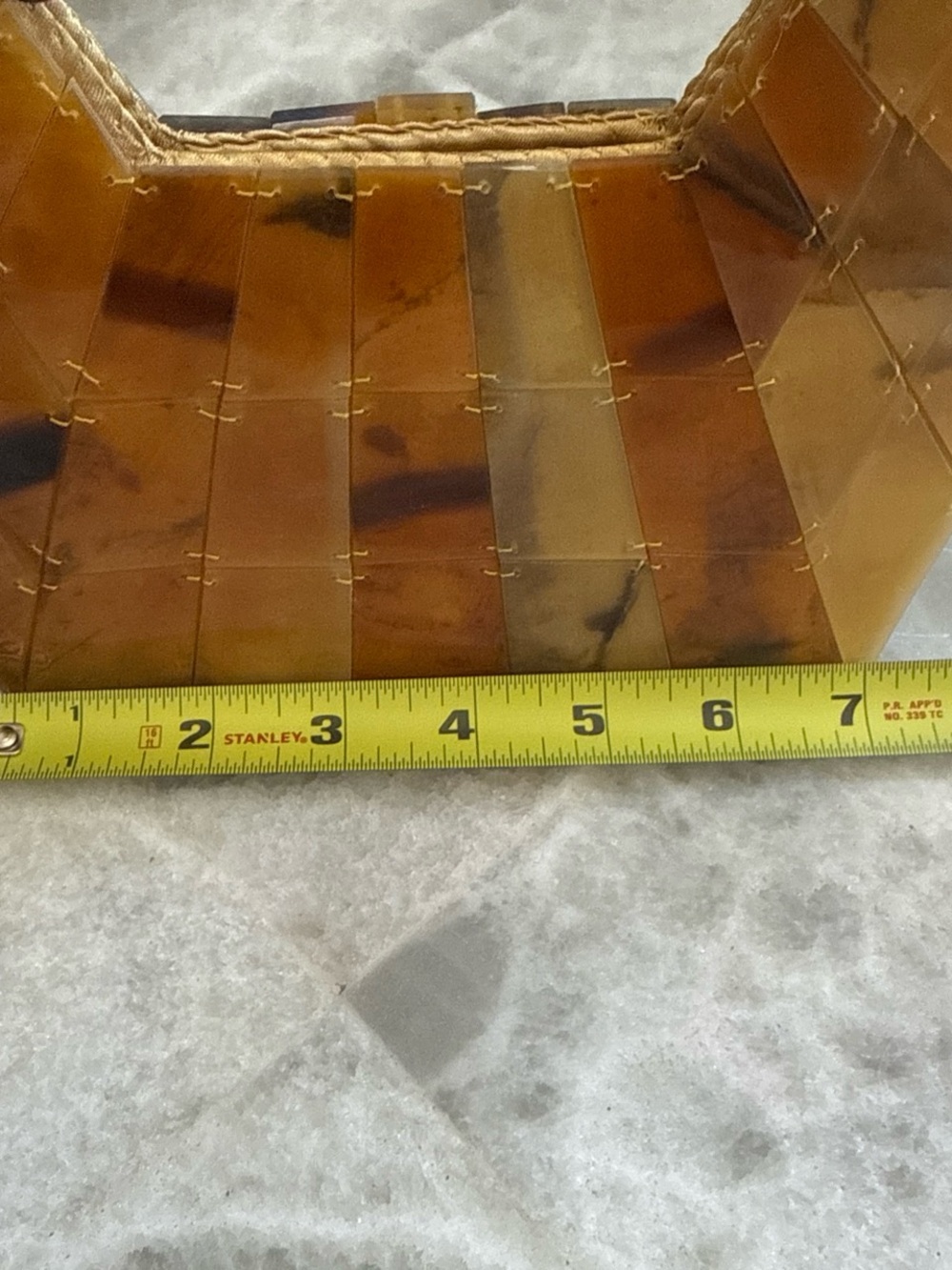 Tortoiseshell Pattern Handheld Bag - Picture 4 of 9